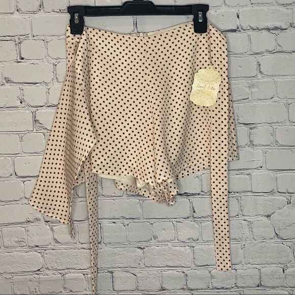 Alter’d State Laura Skort - Picture 5 of 7